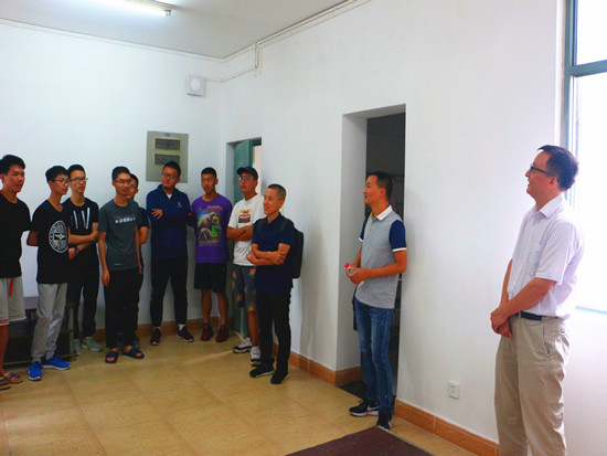 1536633775688963.jpg 33_副本.jpg