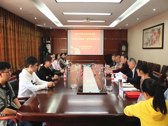 1539228158721524.jpg QQ图片20181011110504_副本.jpg