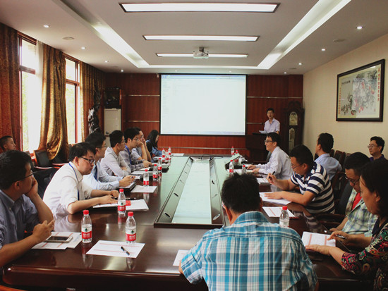 1558666178933192.jpg 戴1_副本.jpg